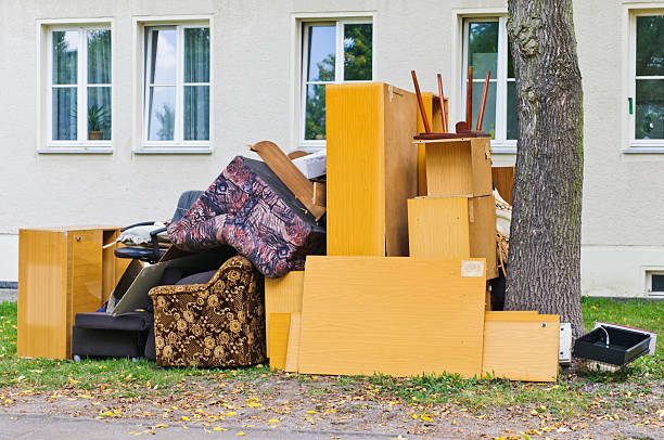Best Yard Cleanup Services  in North Catasauqua, PA